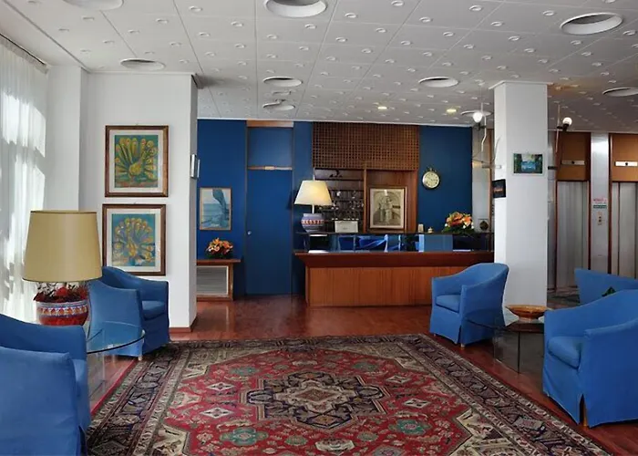 Due Pavoni 3* Пезаро